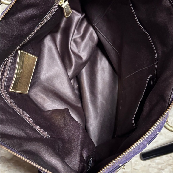 Coach Poppy Collectiom Dark Purple/Gold  Tote with Sz (L) - Like NEW!! - Picture 7 of 11
